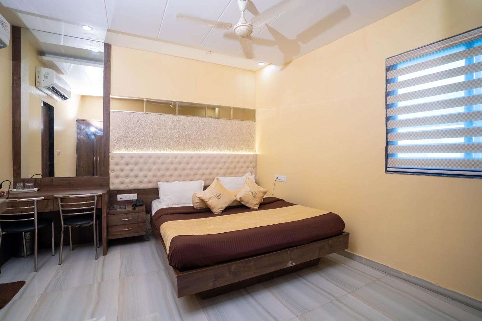 Hotel Royce Executive Near Us Consulate, Bandra Kurla Complex Mumbai Exterior photo
