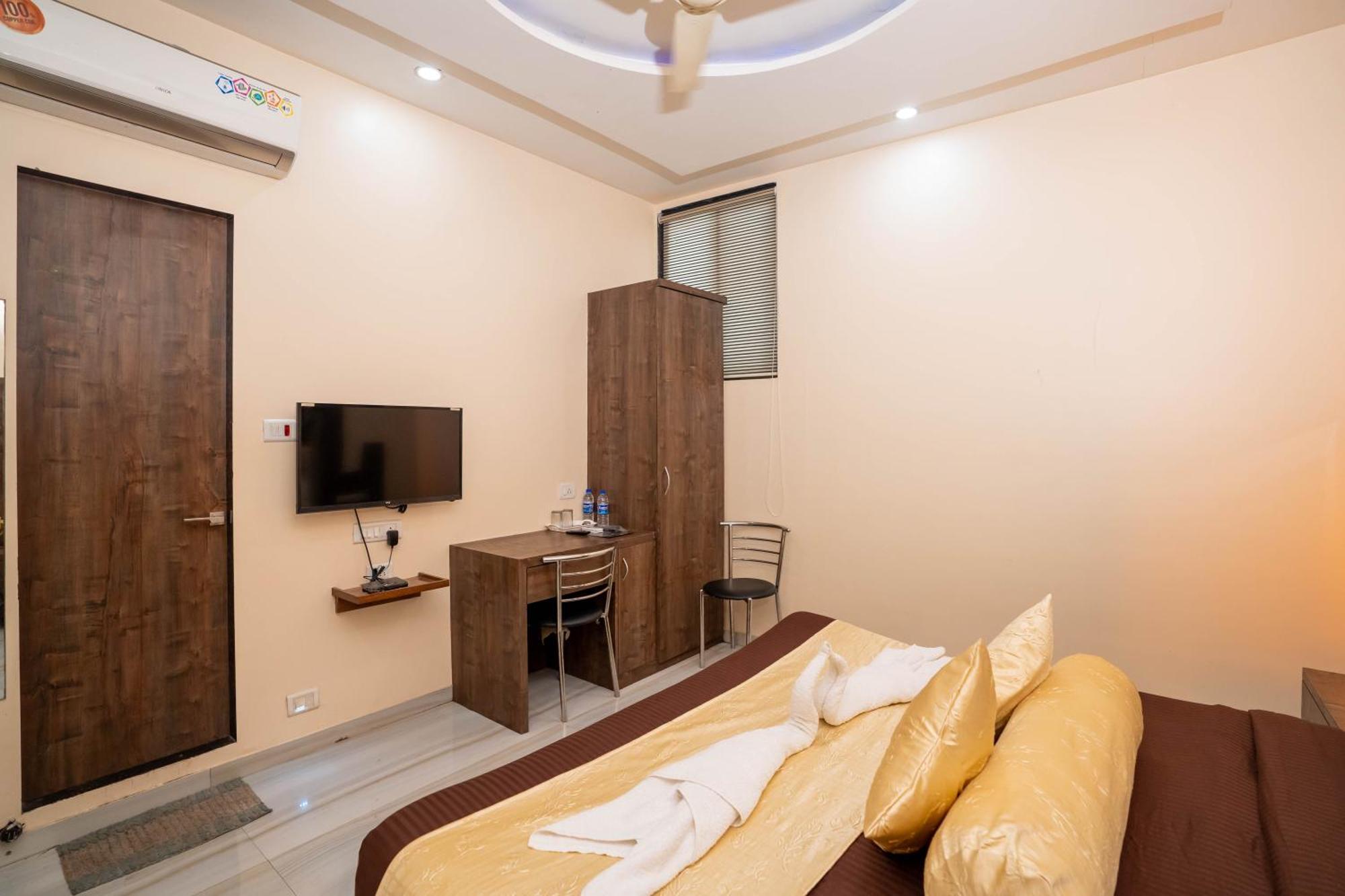 Hotel Royce Executive Near Us Consulate, Bandra Kurla Complex Mumbai Exterior photo