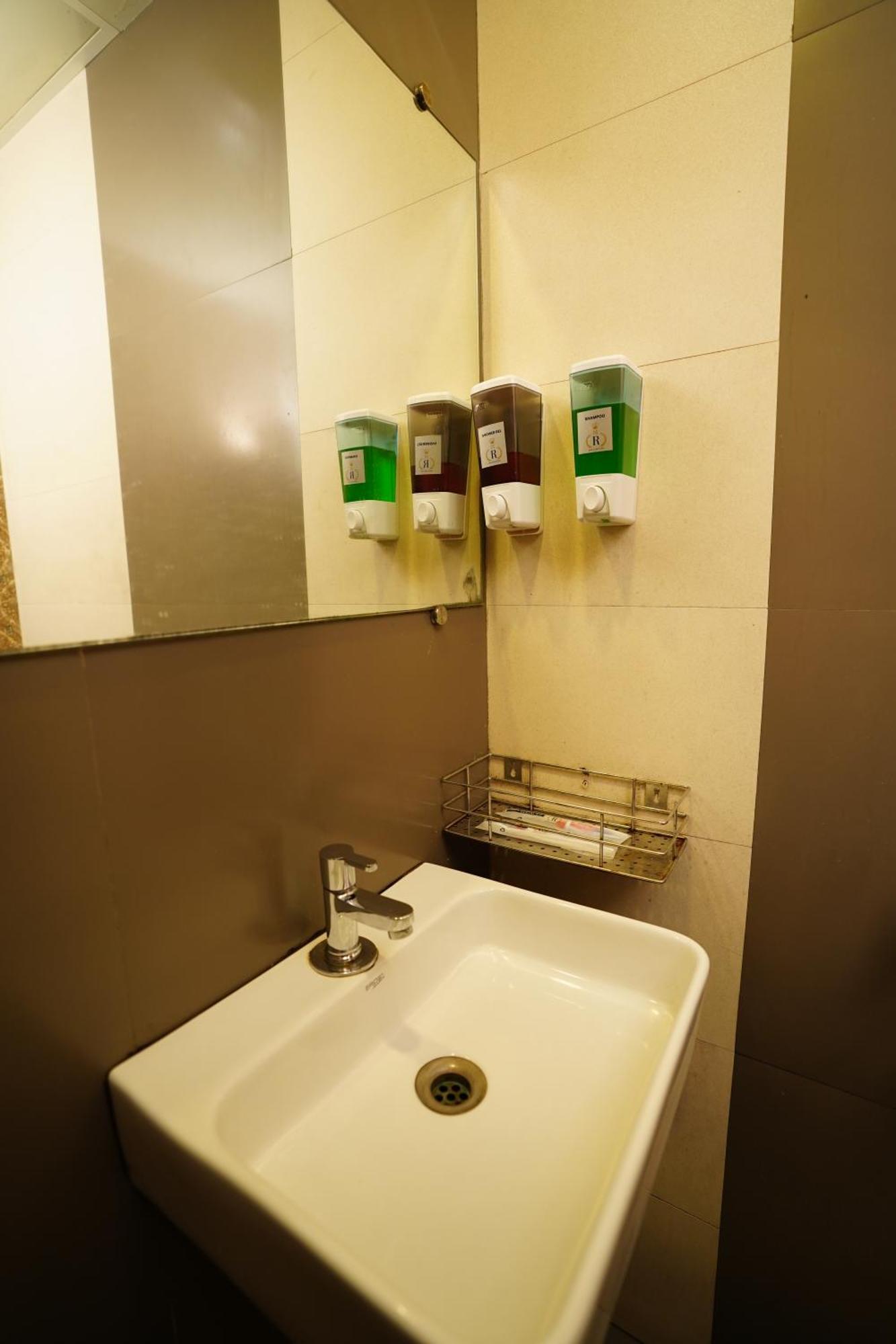 Hotel Royce Executive Near Us Consulate, Bandra Kurla Complex Mumbai Exterior photo