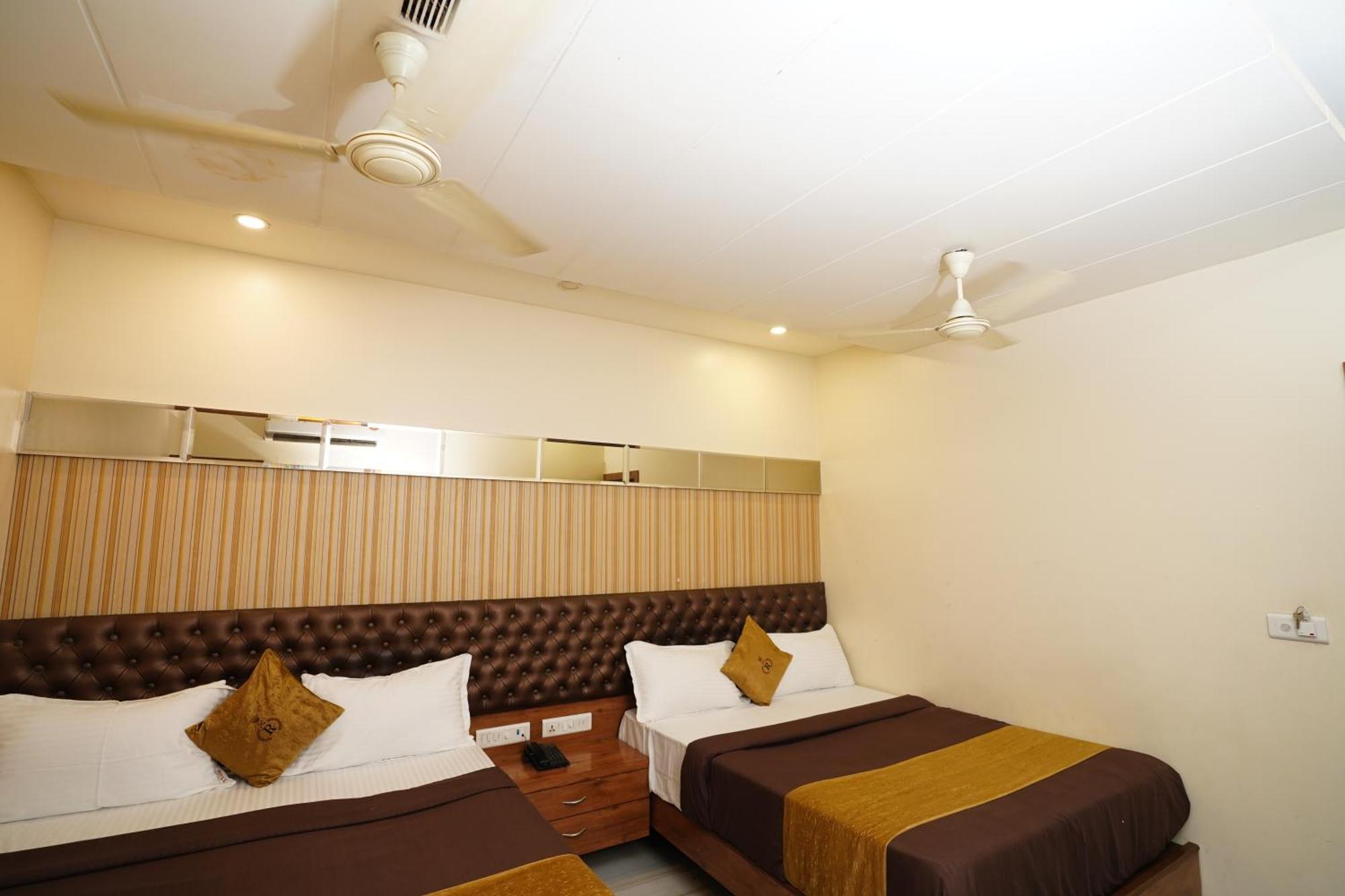 Hotel Royce Executive Near Us Consulate, Bandra Kurla Complex Mumbai Exterior photo