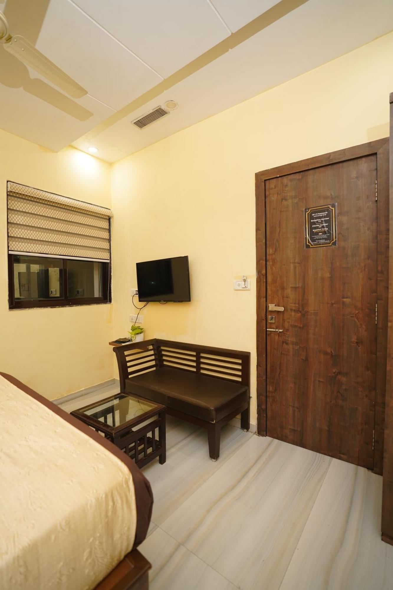 Hotel Royce Executive Near Us Consulate, Bandra Kurla Complex Mumbai Exterior photo