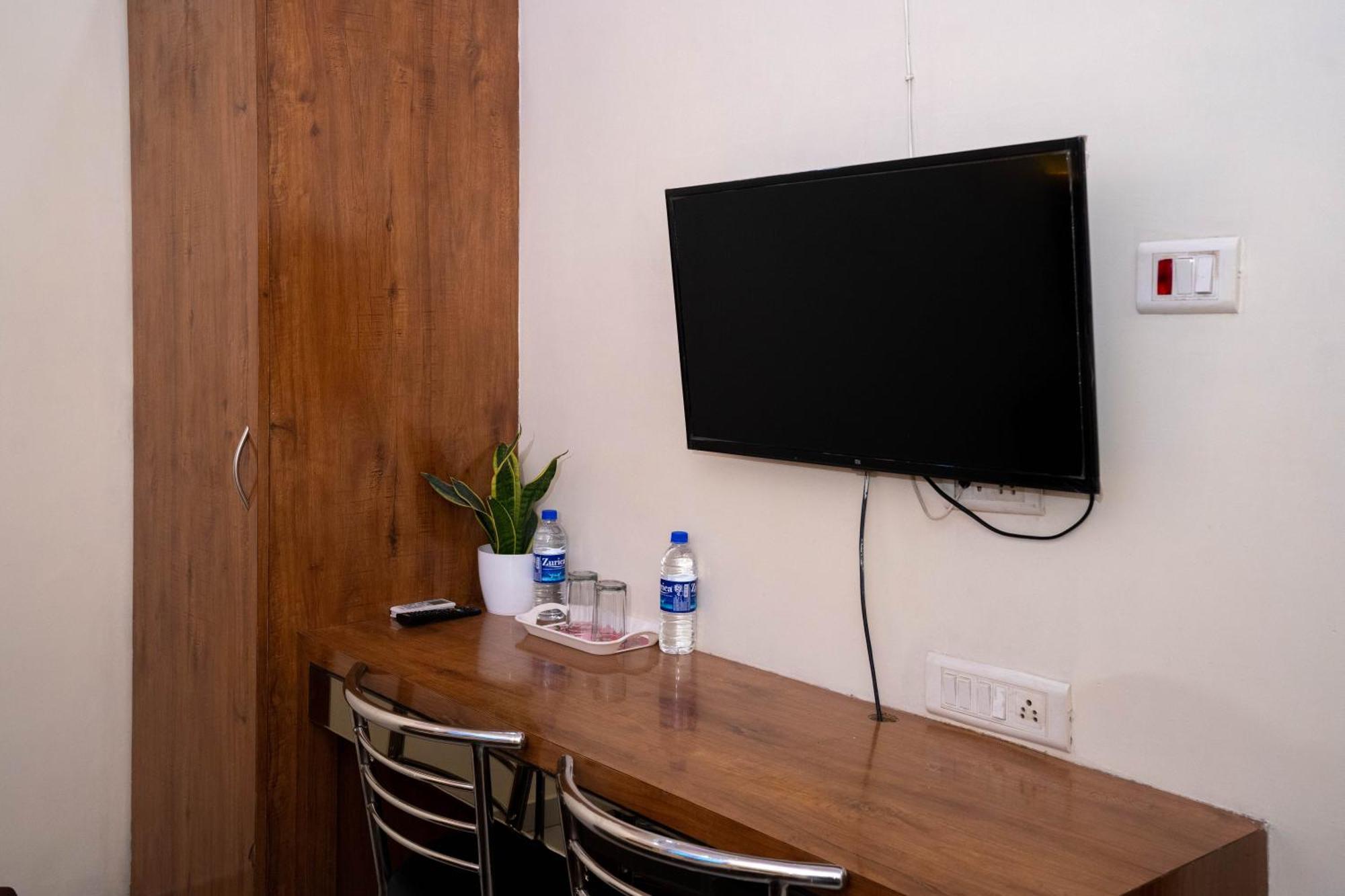 Hotel Royce Executive Near Us Consulate, Bandra Kurla Complex Mumbai Exterior photo
